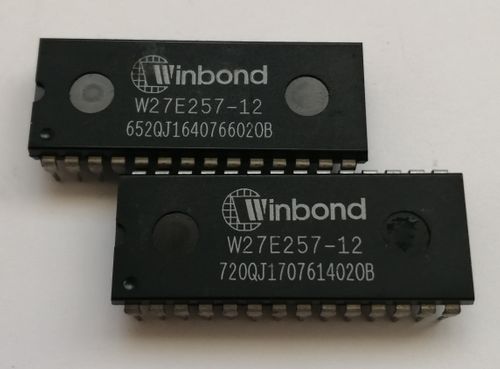 Winbond W27E257-12 na Arena.pl