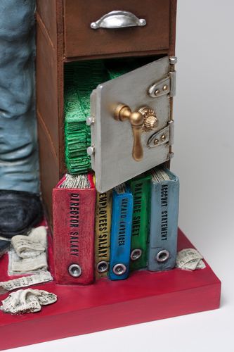 FIGURKA KSIĘGOWY  - Guilermo Forchino (FO85536) na Arena.pl