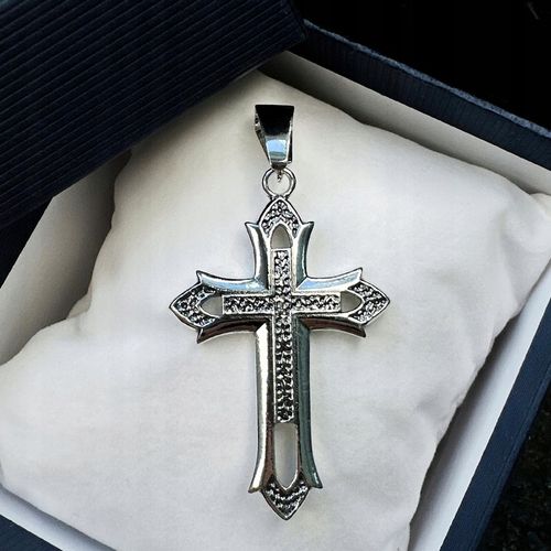 Krzyżyk srebrny męski duży zawieszka srebro 925 solidny bez na Arena.pl