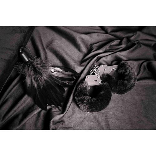 Furry Metal Hand Cuffs - Black na Arena.pl