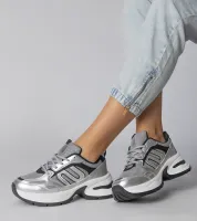 Srebrne sneakersy sportowe na masywnej podeszwie Aries 38