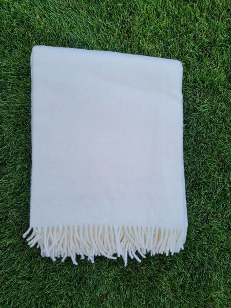 Koc wełniany z frędzlami 150x200 DIAGONAL wełna nowozelandzka ekri zdjęcie 6