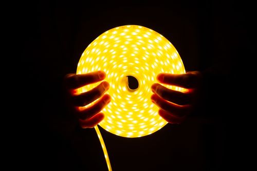 taśma led rgb 5 m 150 led neon lampki kontroler muzyczny pilot aplikacja na Arena.pl