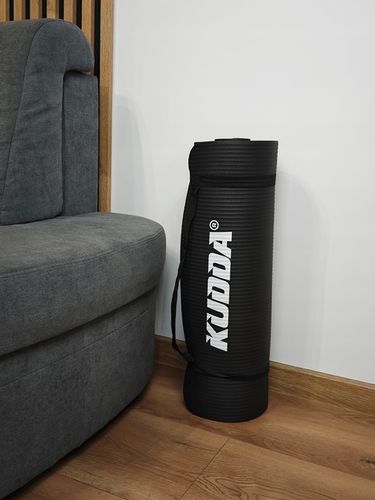 Mata do ćwiczeń jogi gimnastyczna karimata gruba czarna 1,5CM / 15MM NBR na Arena.pl