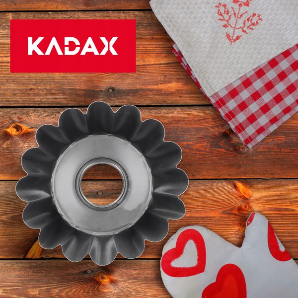 FORMA BLACHA Z KOMINEM DO PIECZENIA BABKI 25cm zdjęcie 2