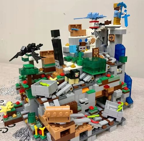 KLOCKI Minecraft GÓRSKA JASKINIA KOPALNIA na Arena.pl