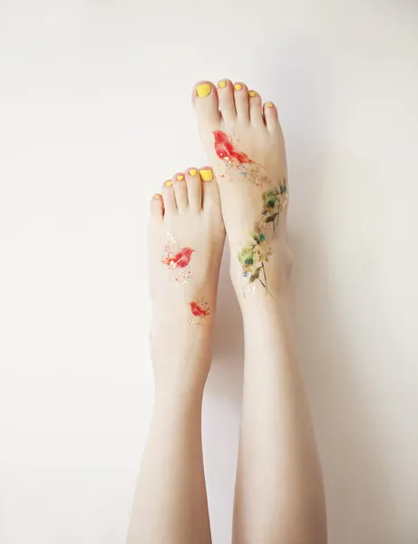 Tatuaż naklejany wodny Robin zdjęcie 2