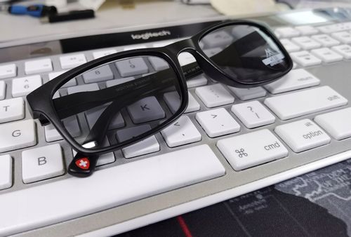 OKULARY PRZECIWSŁONECZNE KOREKCYJNE PLUSY OPRAWKI na Arena.pl