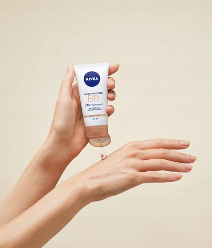 NIVEA BB 5w1 Krem na dzień filtr UV SPF 15 nawilżający - odcień jasny 50ml na Arena.pl