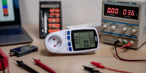 Watomierz Newell na Arena.pl