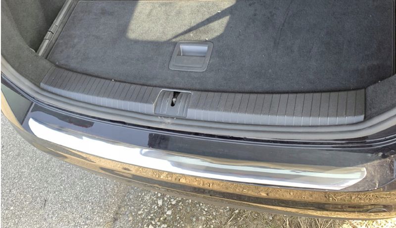 Ssangyong Korando 2011-16 - Listwa Ochronna Chrom Chromowana na Zderzak tyl zdjęcie 4