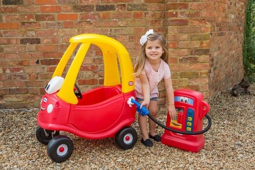 Samochód Cozy Coupe czerwony na Arena.pl