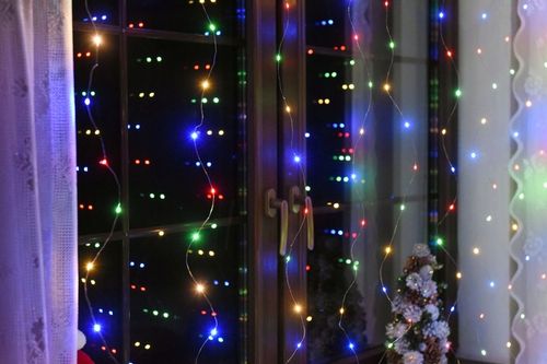 KURTYNA ŚWIETLNA LAMPKI SOPLE DRUCIKI 200 LED 2x2m GIRLANDA USB + ADAPTER na Arena.pl