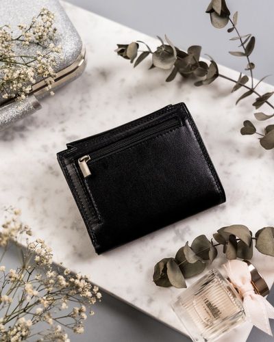 skórzany portfel damski z ozdobnym zapięciem - rovicky na Arena.pl