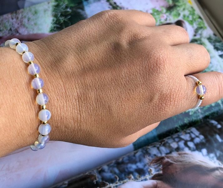 ELASTYCZNY PIERŚCIONEK KORALIKI OPAL zdjęcie 6