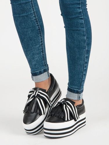 MODNE TRAMPKI VICES Rozmiar - 40 na Arena.pl