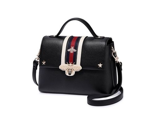 Oryginalny kuferek ecru na Arena.pl