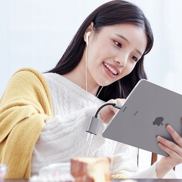 mcdodo przejściówka adapter lightning mini jack 3,5mm kabel do iphone zdjęcie 3