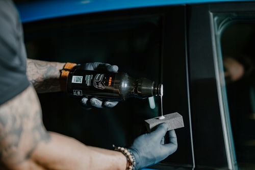 ADBL BLACKOUTER dressing do tworzyw plastików przywraca kolory trwały 0,2L na Arena.pl