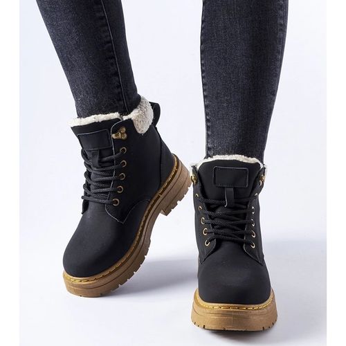 Czarne ocieplane workery r.36 na Arena.pl