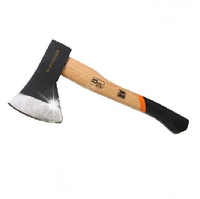 SIEKIERA Z DREWNIANYM TRZONKIEM 800g RICHMANN C2481