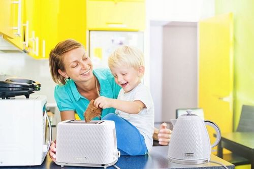 CZAJNIK ELEKTRYCZNY BEZPRZEWODOWY 1,7l C265 ELDOM BIAŁY na Arena.pl