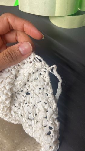 PULLBEAR BIAŁY SWETER 05987 XS na Arena.pl