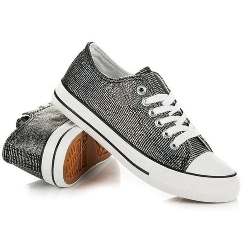 Trampki ze wzorem r.40 na Arena.pl