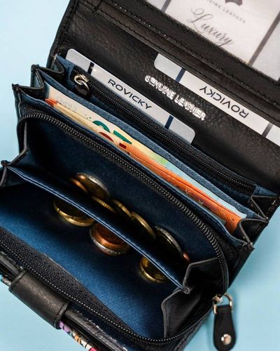 pojemny, skórzany portfel damski na zatrzask - rovicky na Arena.pl