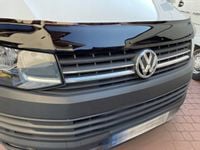 VW Transporter T6 - Listwy CHROM na Grill Atrapę