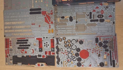 Puzzle 3D Metalowy model wozu strażackiego na Arena.pl