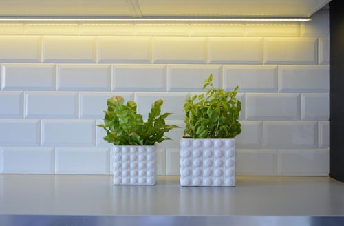 Doniczka biała osłonka 3D 18x15 ceramiczna na Arena.pl