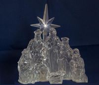 Szopka świecąca led 16 x 18 cm    2334