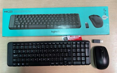 Zestaw bezprzewodowy Logitech MK220 na Arena.pl