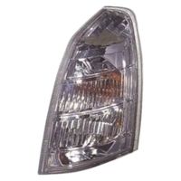 KIERUNKOWSKAZ PRZÓD LEWY NISSAN X-TRAIL I 2001 2002 2003 2004 2005 2006