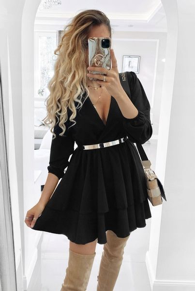 SUKIENKA ROZKLOSZOWANA KOPERTOWY DEKOLT CZERŃ zdjęcie 4