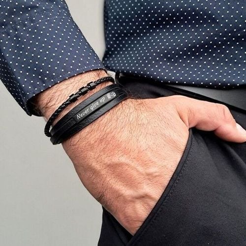 Bransoletka dla SYNA taty BRATA z GRAWEREM czarna na Arena.pl