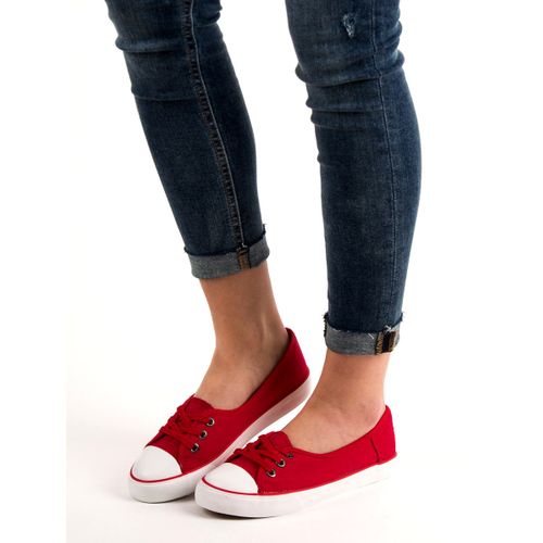 Czerwone Trampki r.37 na Arena.pl