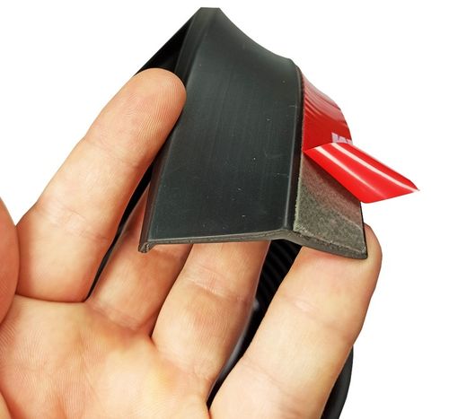 UNIWERSALNA dokładka zderzaka przedniego spoiler GUMOWA 2,5m SPOJLER OSŁONA na Arena.pl