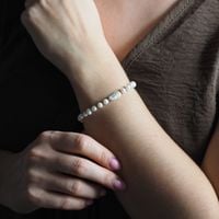 Bransoletka - Perły białe, złoty hematyt i srebro złocone