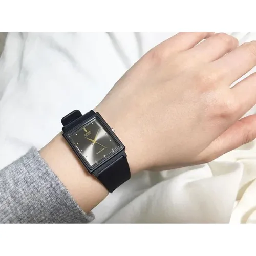 ZEGAREK DAMSKI CASIO MQ-38-8A  (zd598p) + BOX na Arena.pl