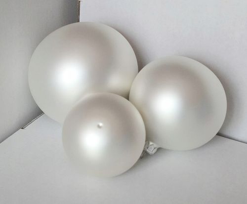 Bombki choinkowe szklane BIAŁY MAT perłowy 8 cm super efekt srebrzysty na Arena.pl