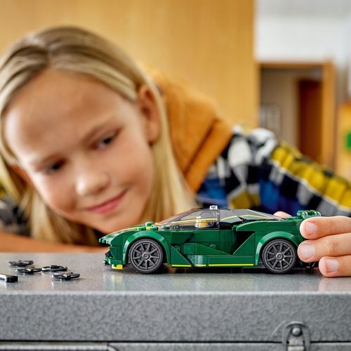 LEGO Speed Champions 76907 Lotus Evija Prezent na Arena.pl