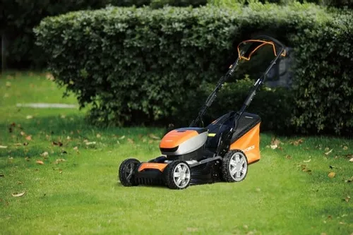 Kosiarka akumulatorowa 60L YF-LMC46 - YARD FORCE na Arena.pl