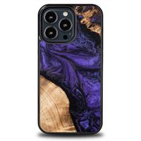 etui bewood unique na iphone 13 pro - violet