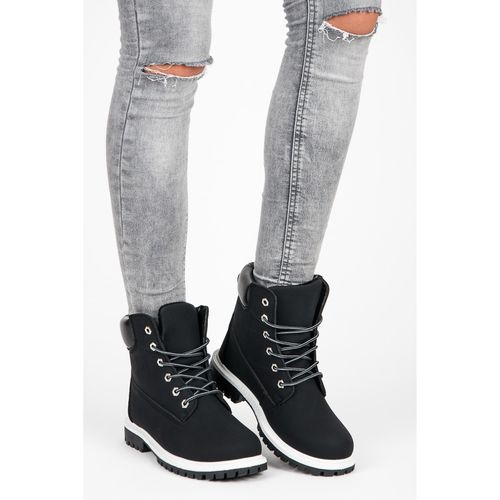 Czarne Traperki r.40 na Arena.pl