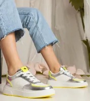 Srebrne sneakersy damskie z neonowym dodatkiem Zorra 37