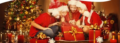 Figurka Święty Mikołaj z poruszającym się pociągiem światłami LED muzyką na Arena.pl