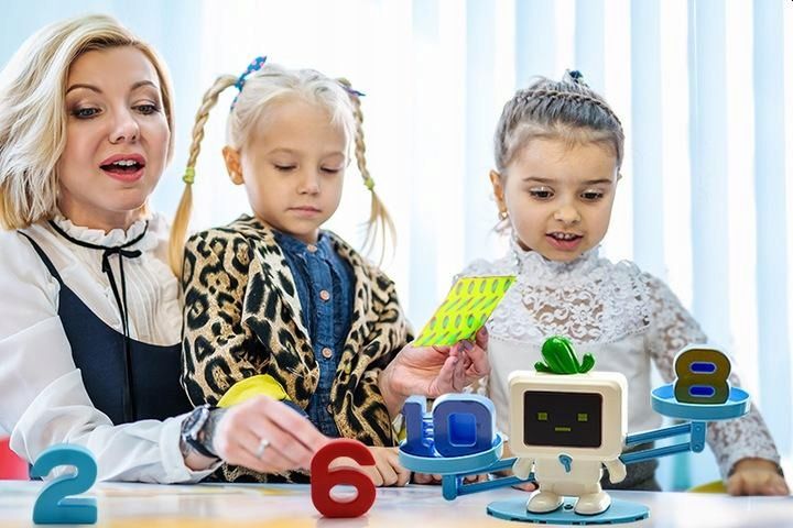 Prezent Pod Choinkę Gra Liczbowa Edukacyjna Robot zdjęcie 11