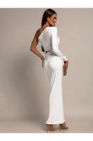Sukienka maxi na jedno ramię biała